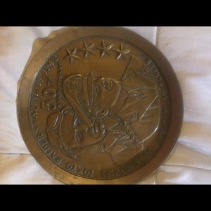 Marine corps commemorative plates solid 4 pounds